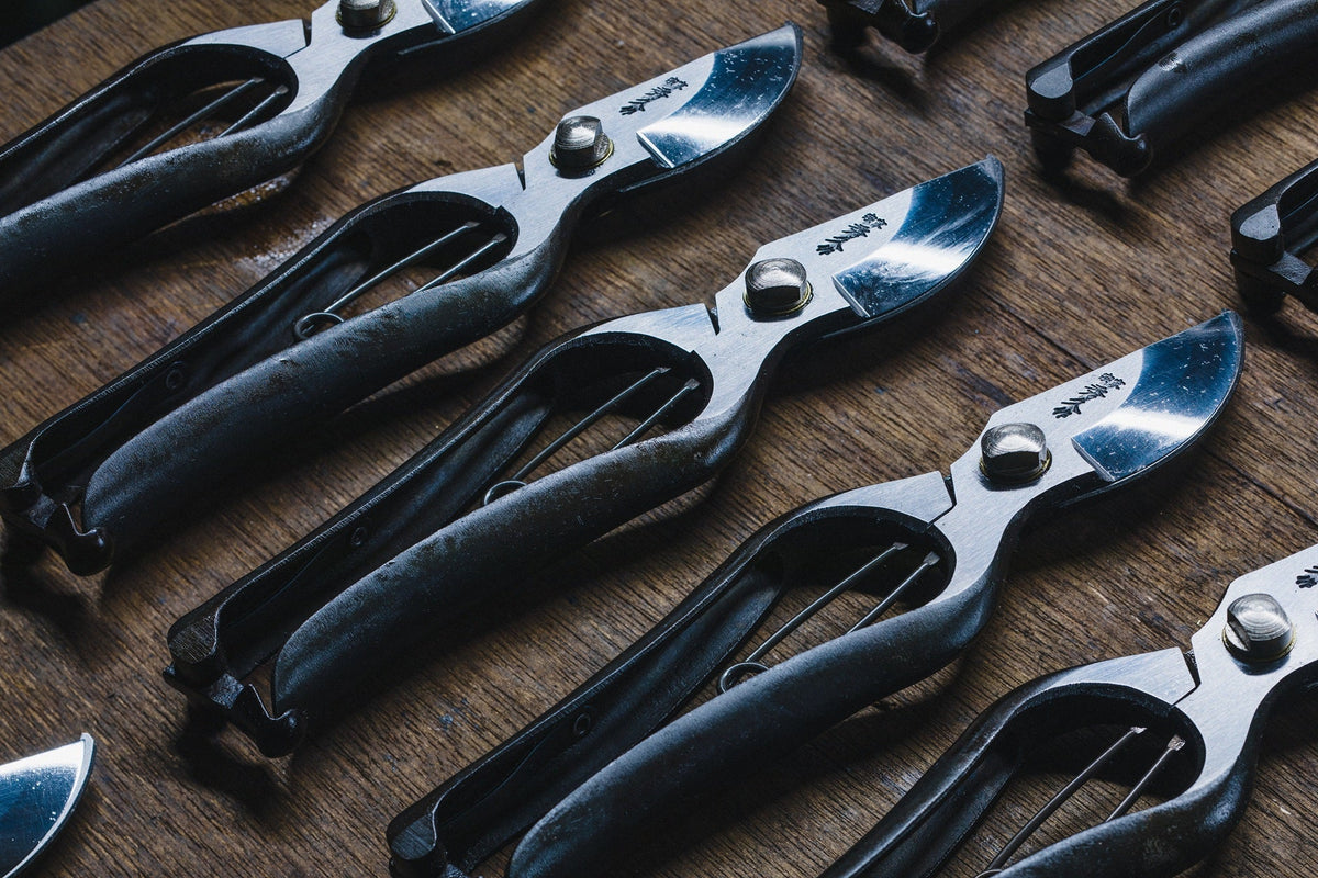 Japanese forged pruning shears