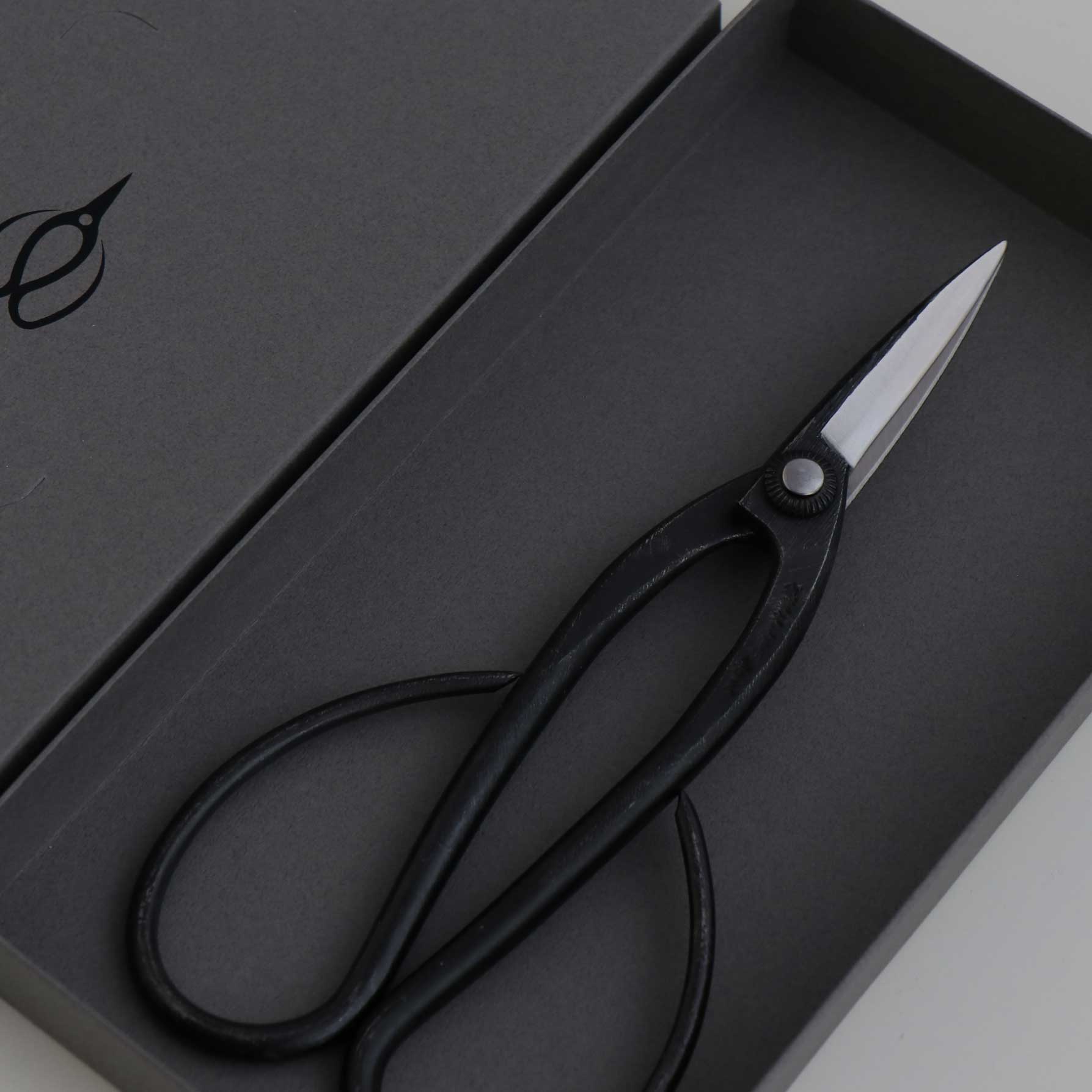 T4-3 Japanese Traditional Bonsai Scissors Long Handle Forged High Carbon Steel