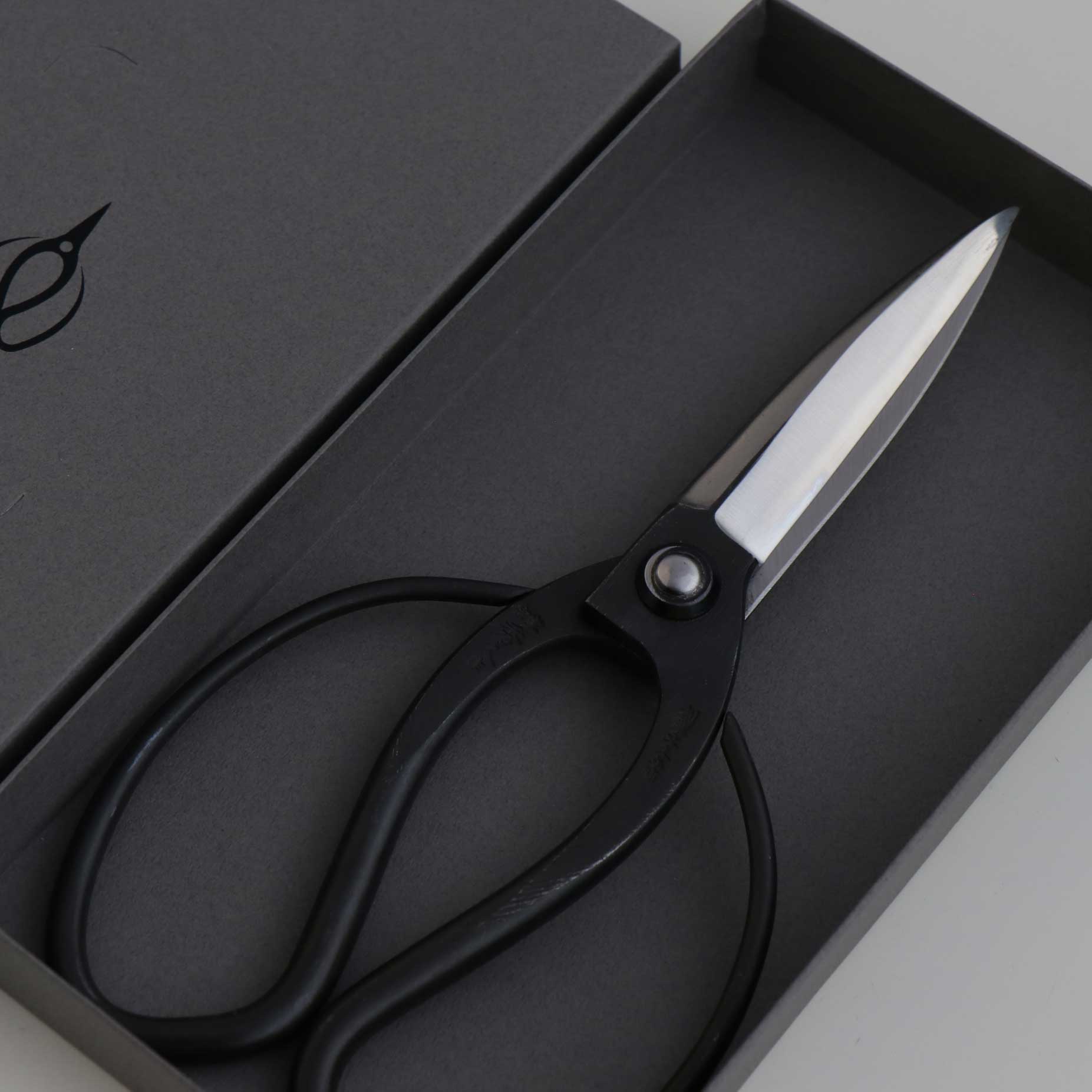 T7 Tradeitional Japanese Okubo-Style 150 mm Hedge Shears Leaf-Trimming High Carbon Steel