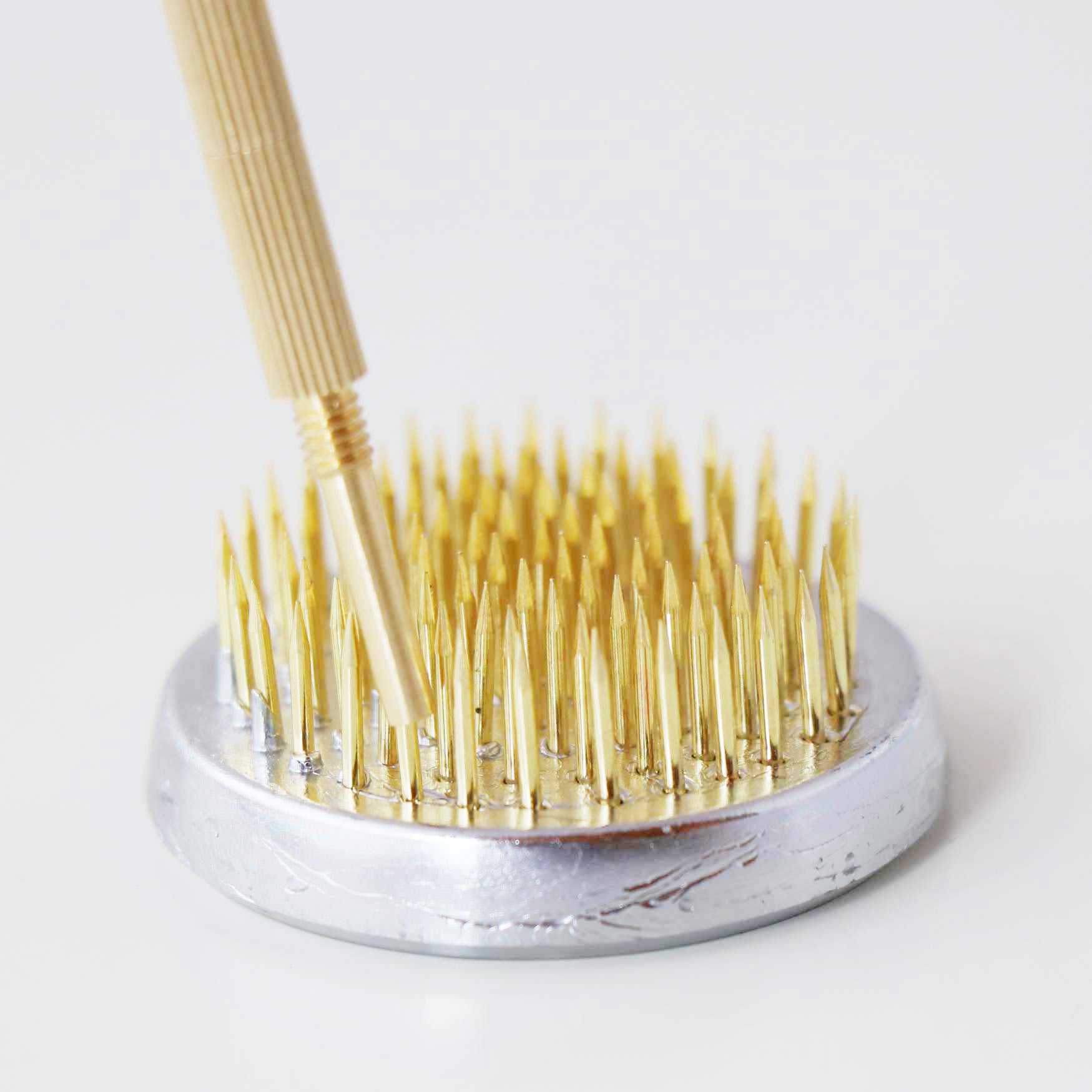 Kenzan Pin Straightener