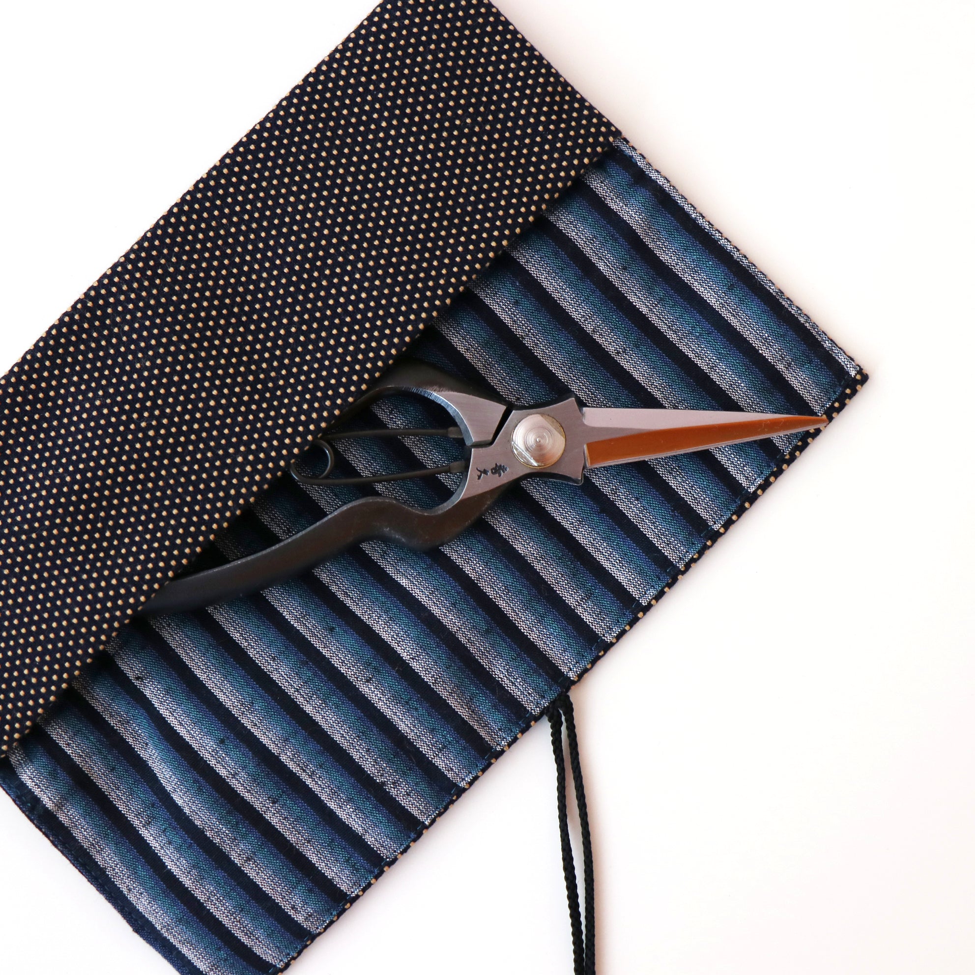 R8G Sashiko Makibukuro: Tool Roll Bag Brown