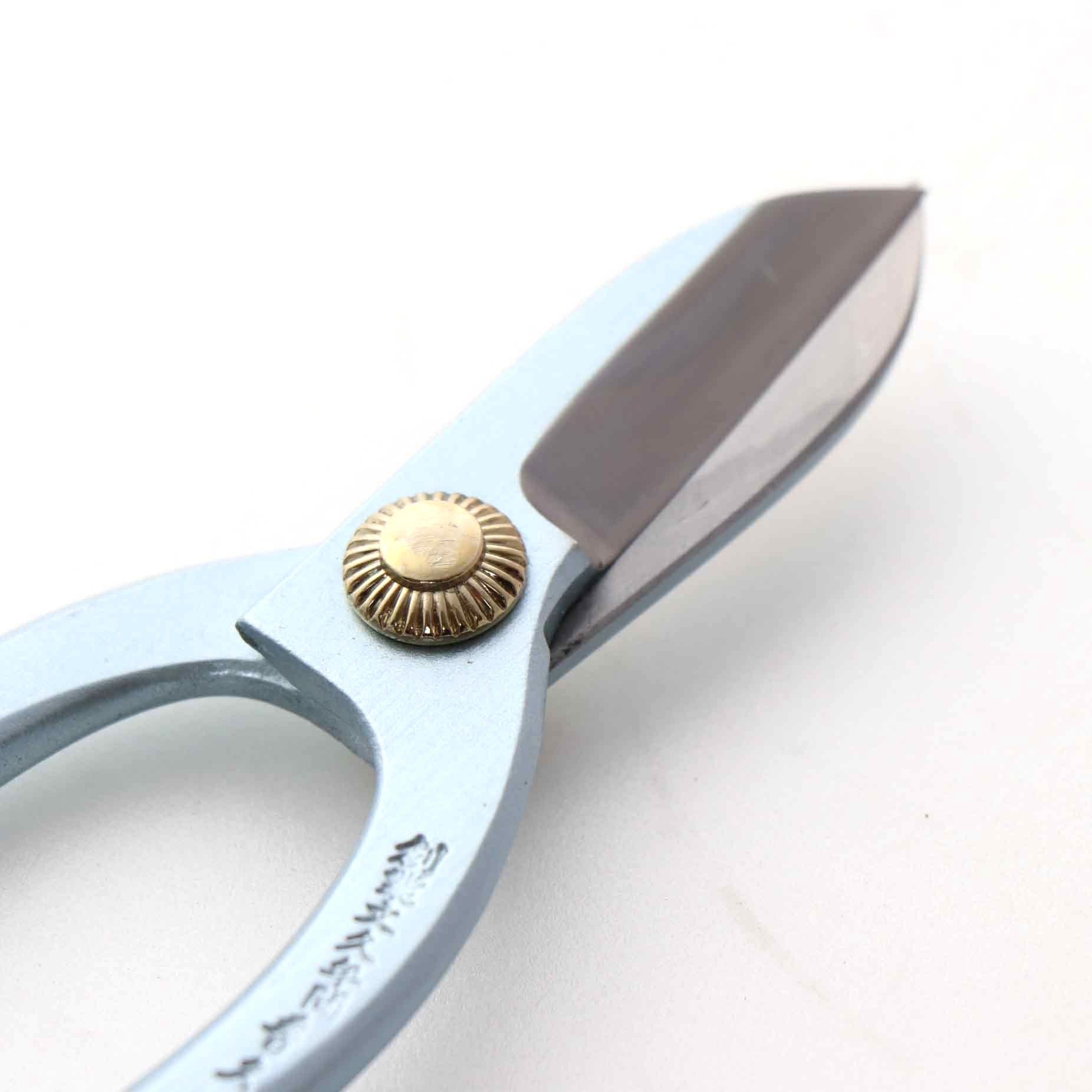 T8BJ Japanese Traditional Ikebana Floral Shears Jr. with Blue Hand-Forged High-Carbon Steel 50 mm Blade