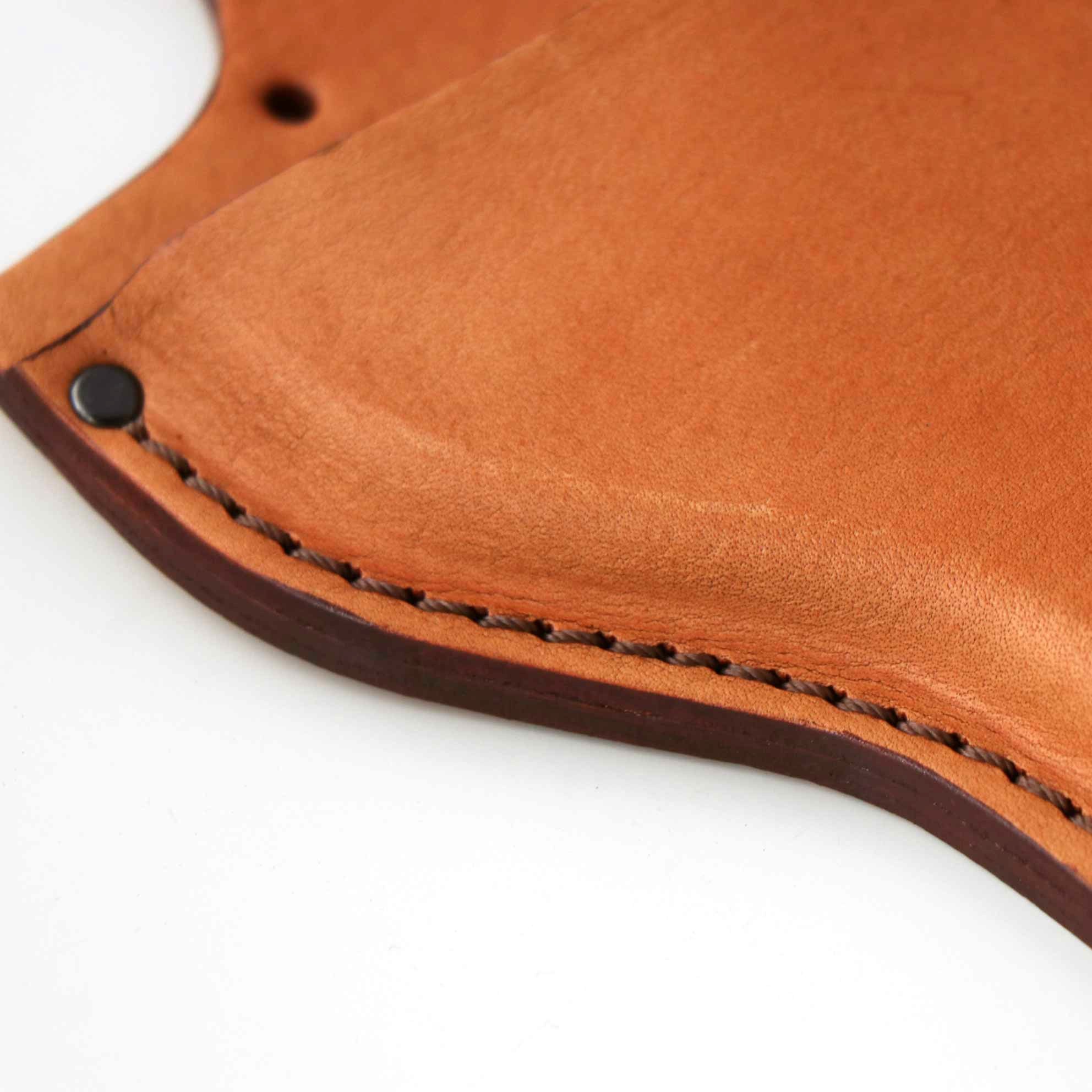 R6N Leather Holster for Traditional Japanese Scissors with Loop Handle