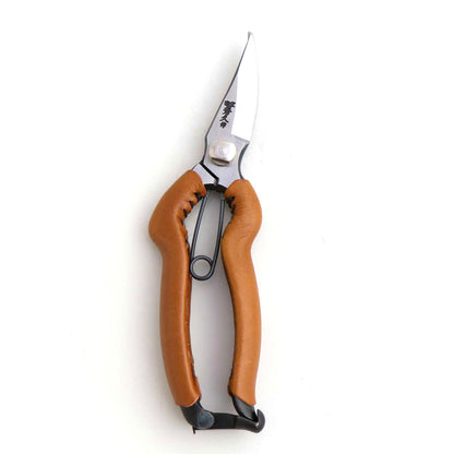T26C Hand-Forged Multi-Purpose Pruning Shears/Secateurs with Asymmetrical Grip and Camel Leather Wrap